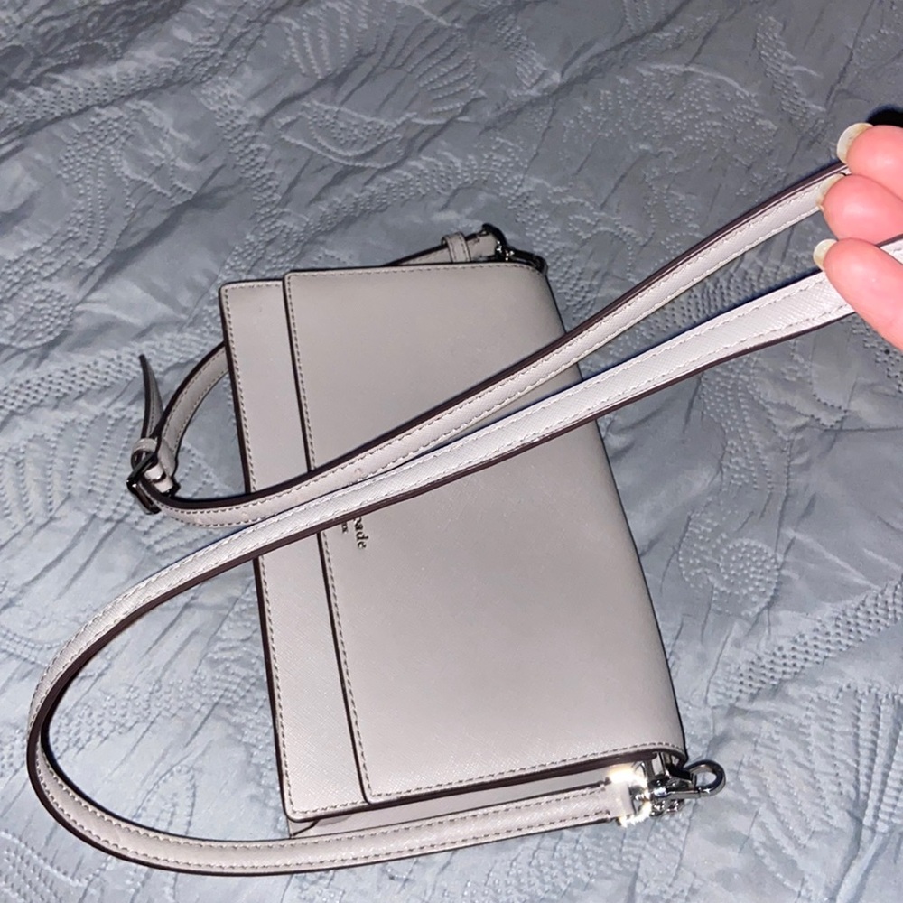 Kate Spade New York
CAMERON CONVERTIBLE CROSSBODY - Picture 5 of 5